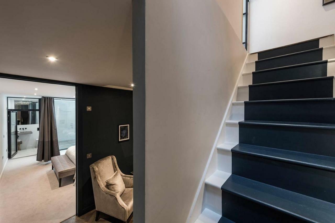 Modern, Bright & Elegant 3 Bed Fulham Maisonette Holiday home London