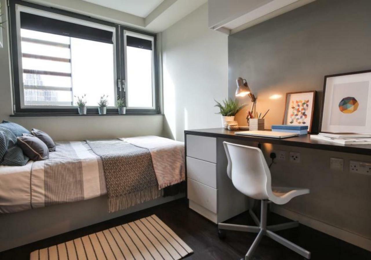 Hashtag South Bank Campus Apartment London
