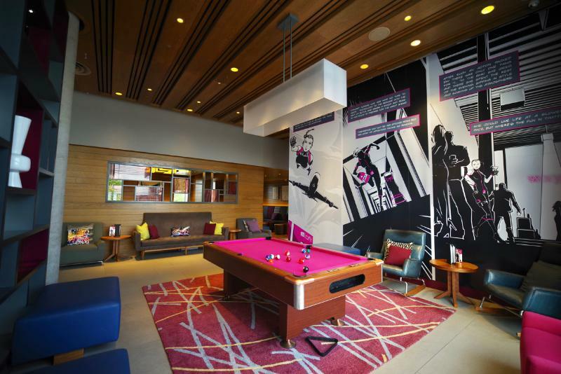 Aloft Excel 4* Londres