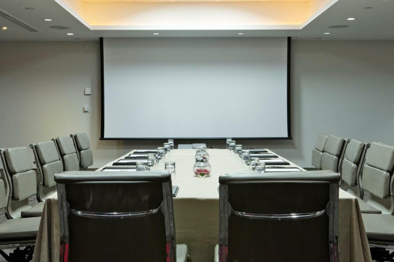 Leonardo Royal Tower Bridge 4* London