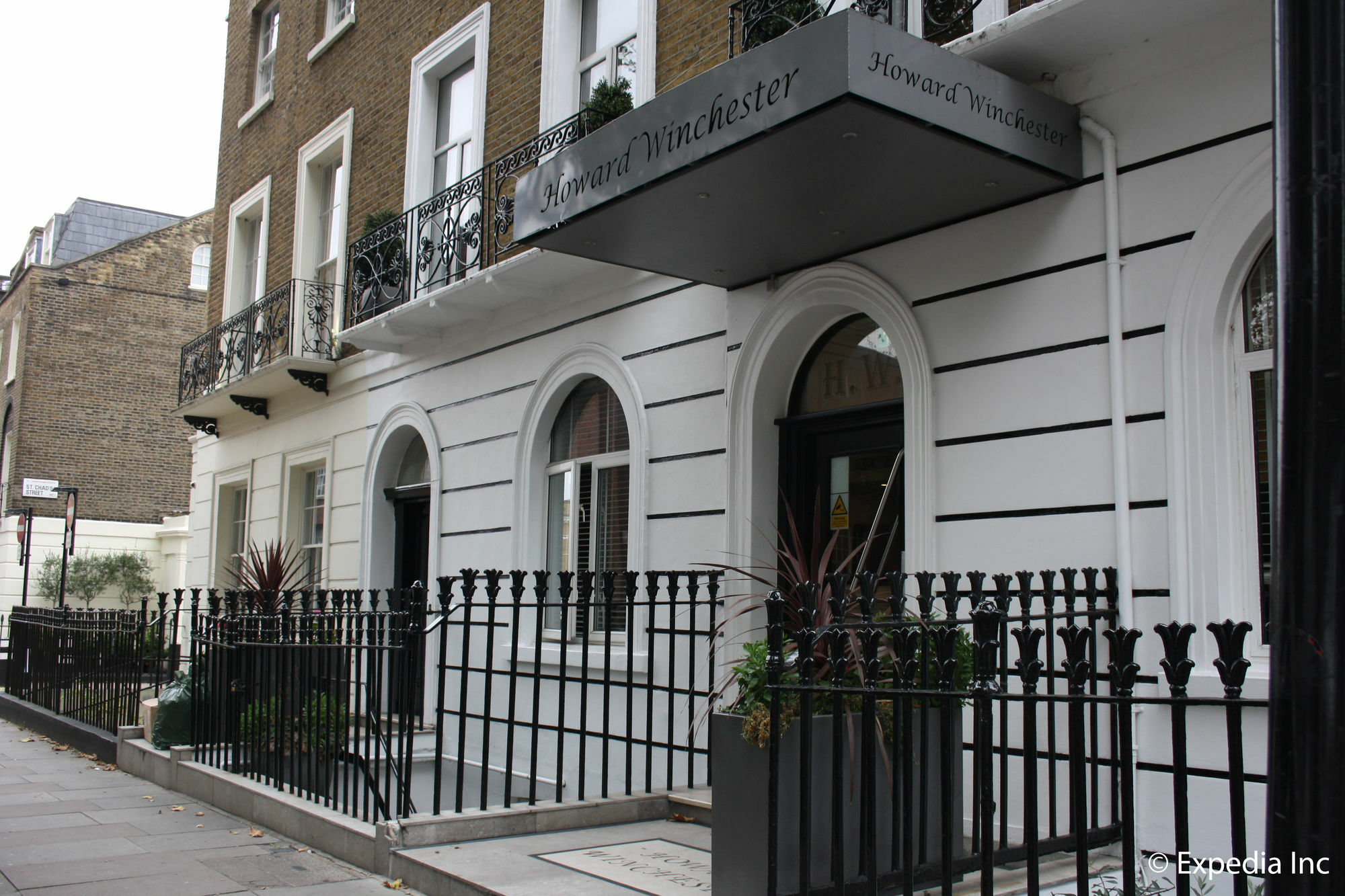 Howard Winchester Hotel London
