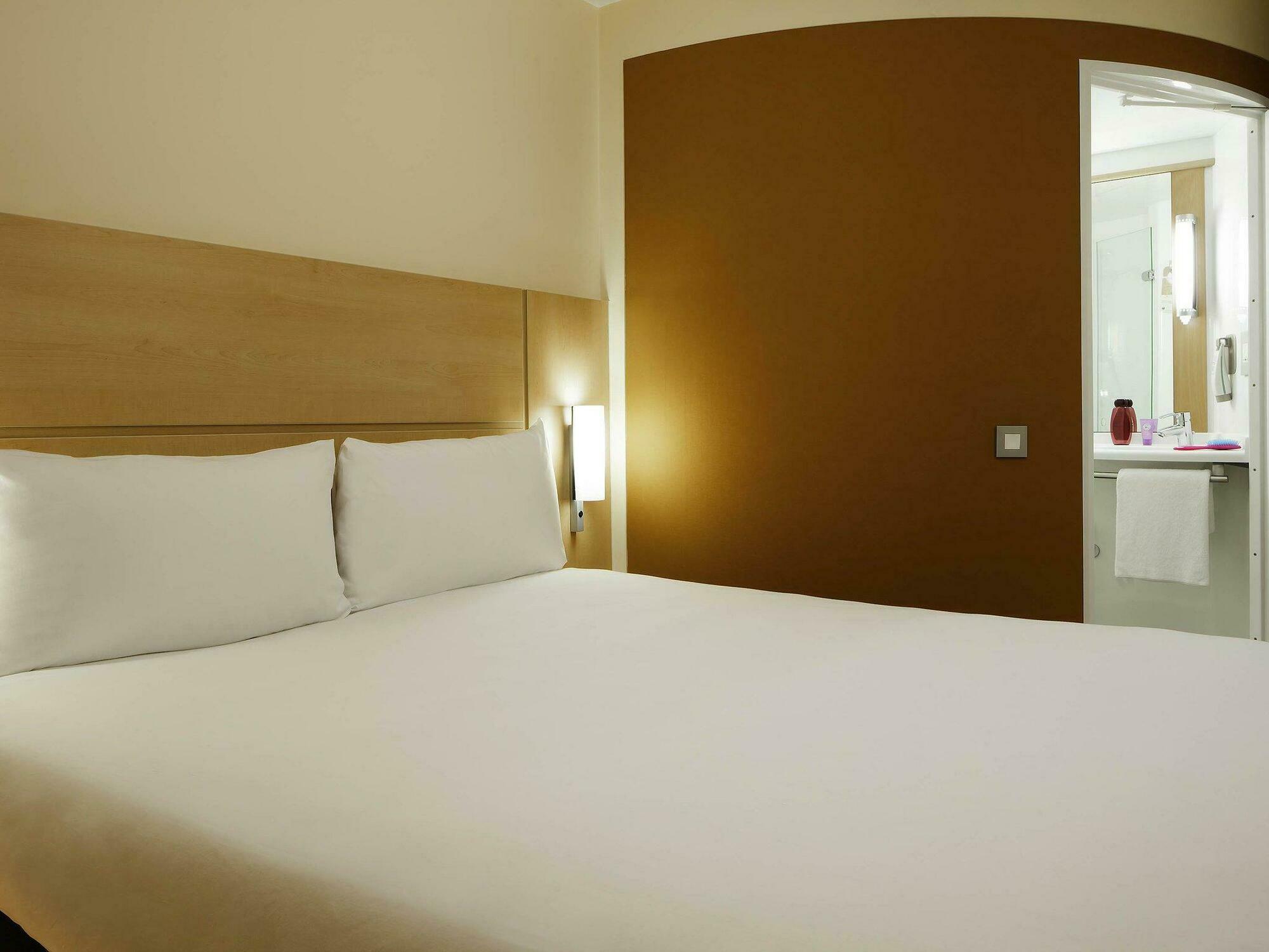Ibis Shepherds Bush - Hammersmith London
