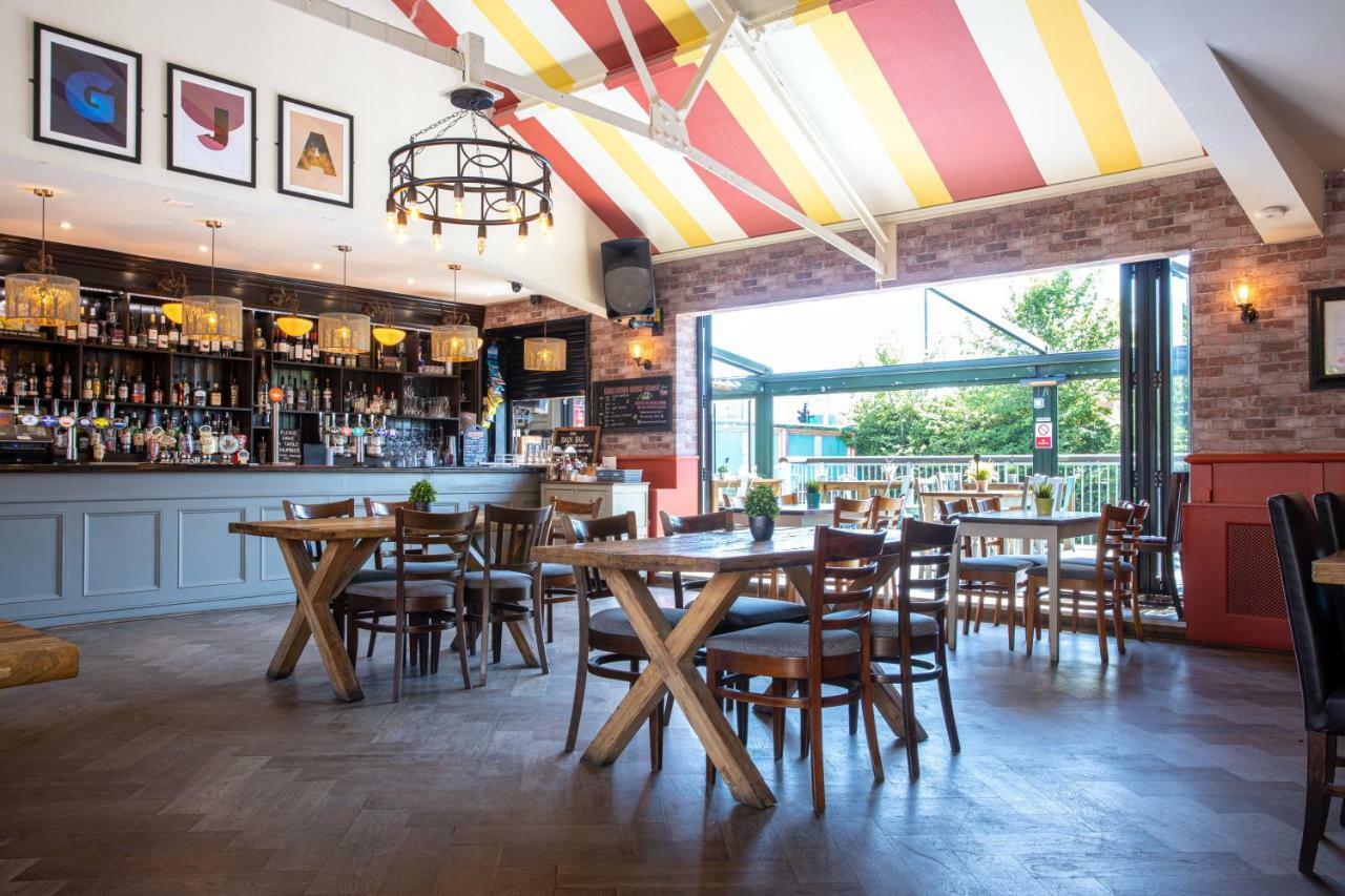 Grand Junction Arms 3* London