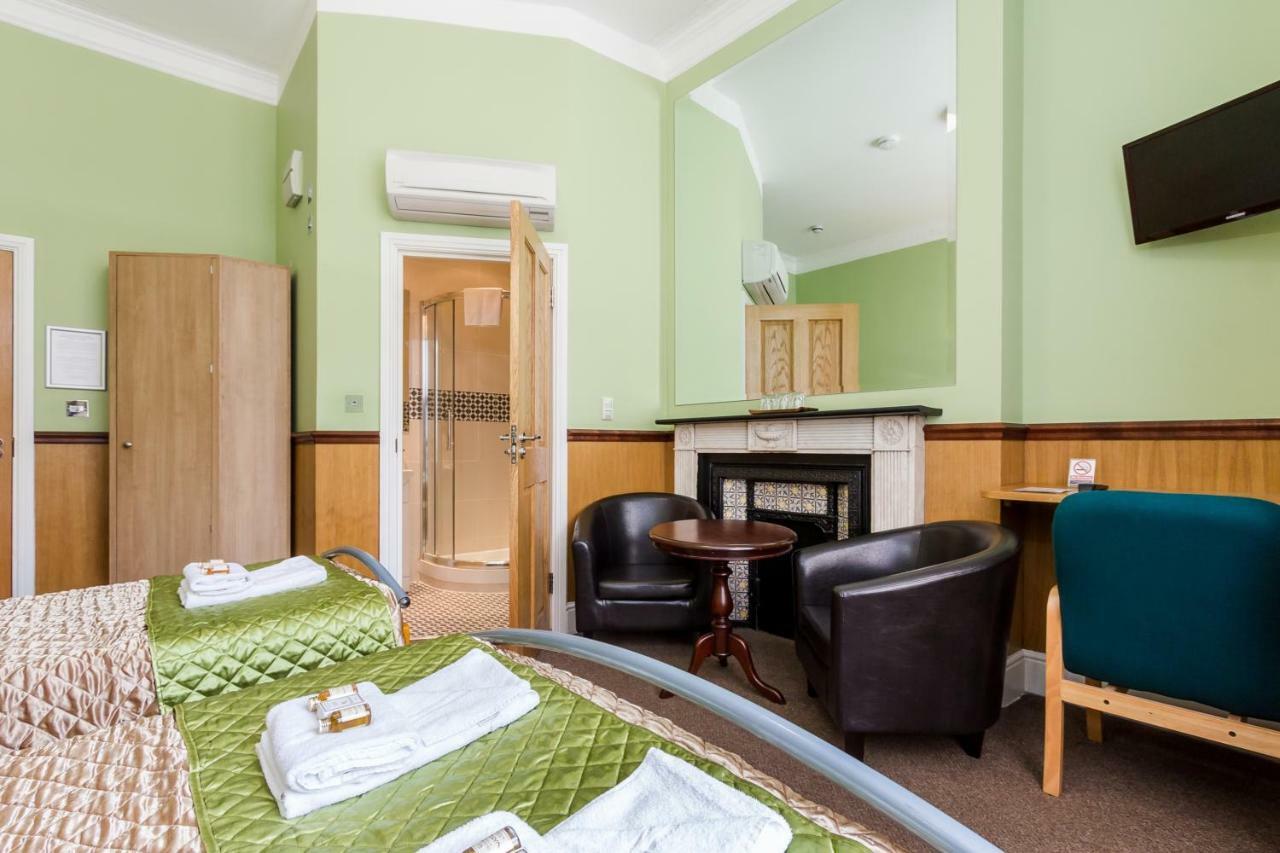 Hotel Gower House