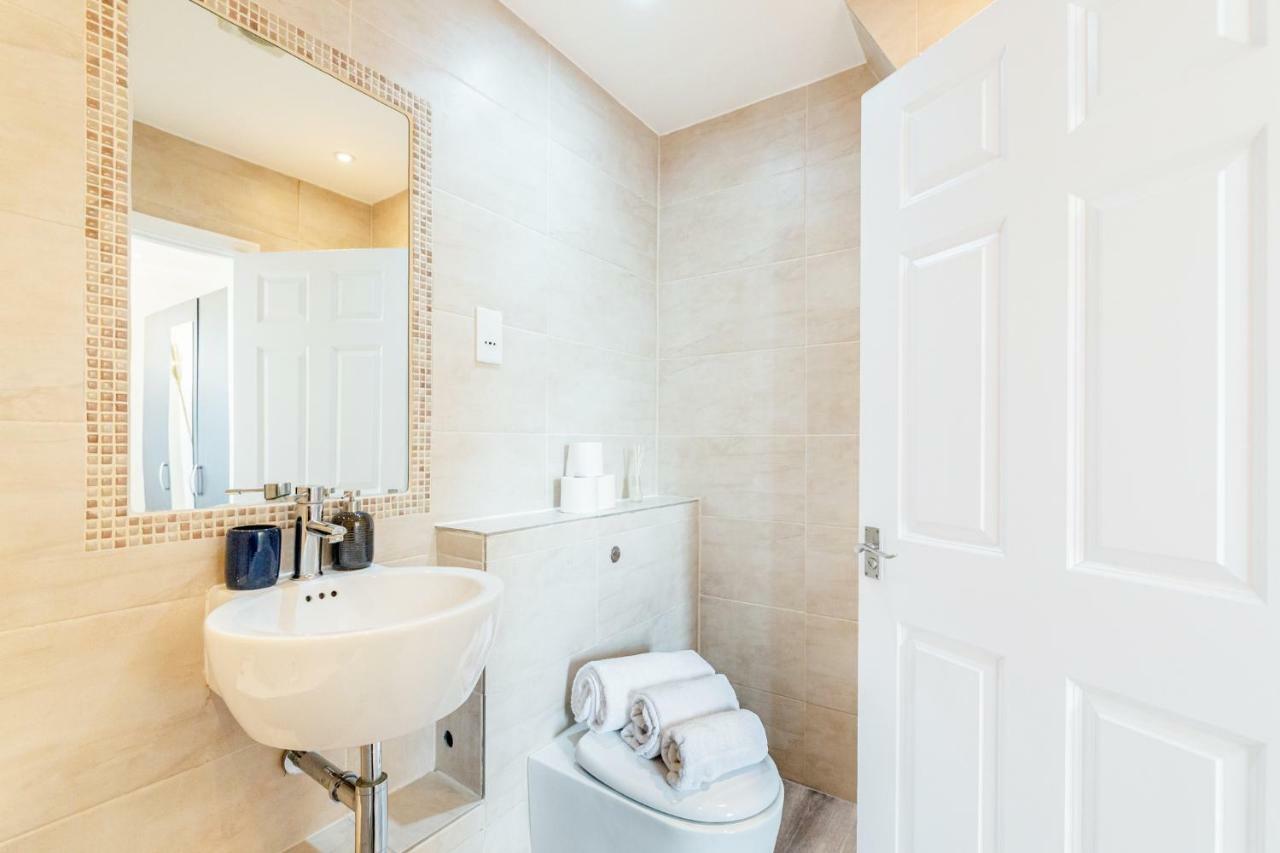 Apartment Bright & Spacious 4beds - Kensington High Street-olympia London