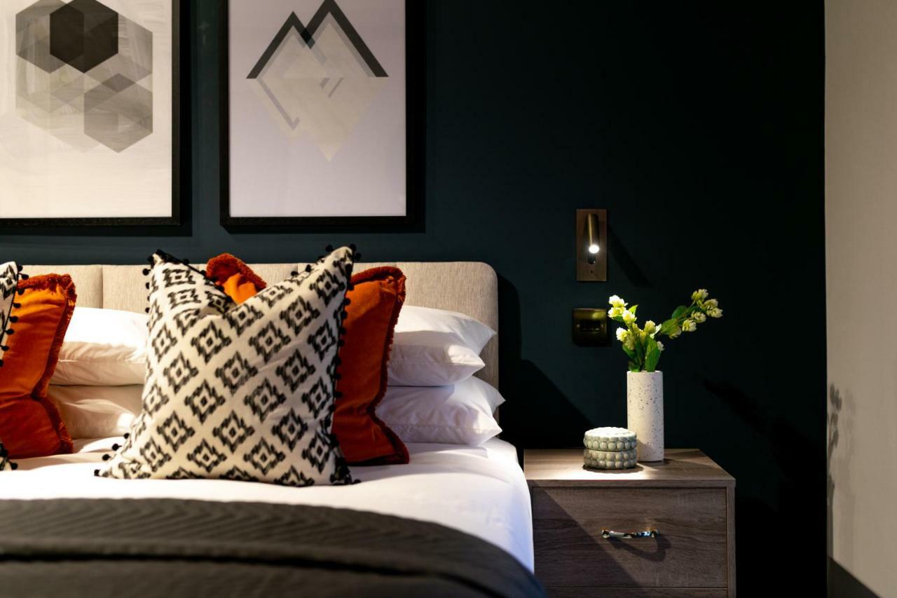 Luxury In Soho - Oxford Street London