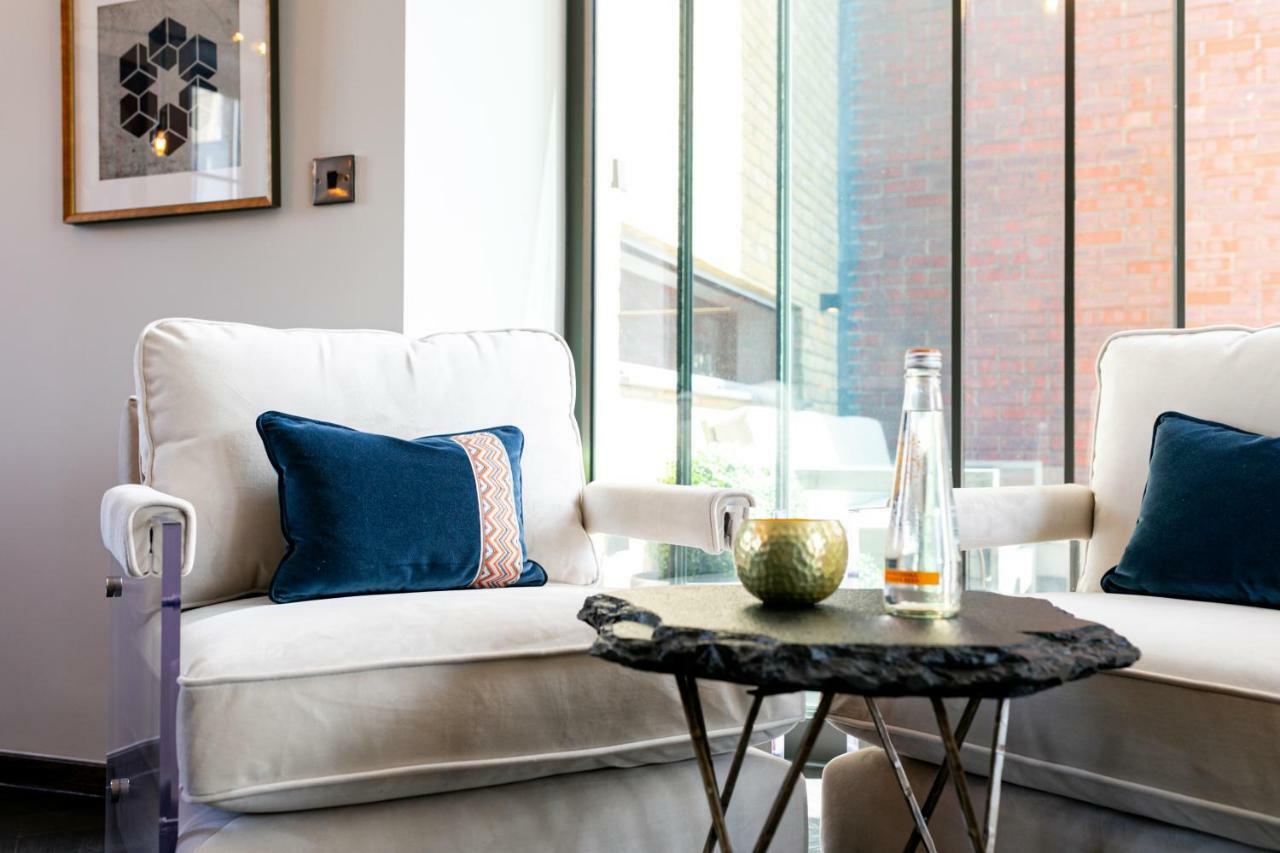 Luxury In Soho - Oxford Street *