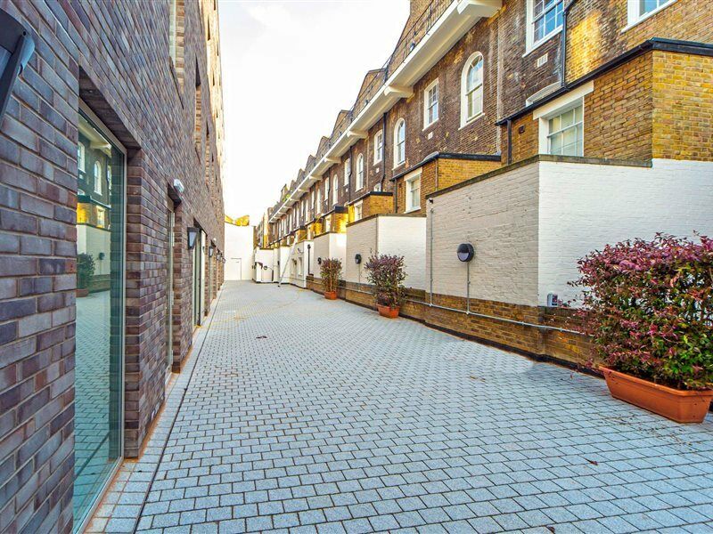 Wilson House * London