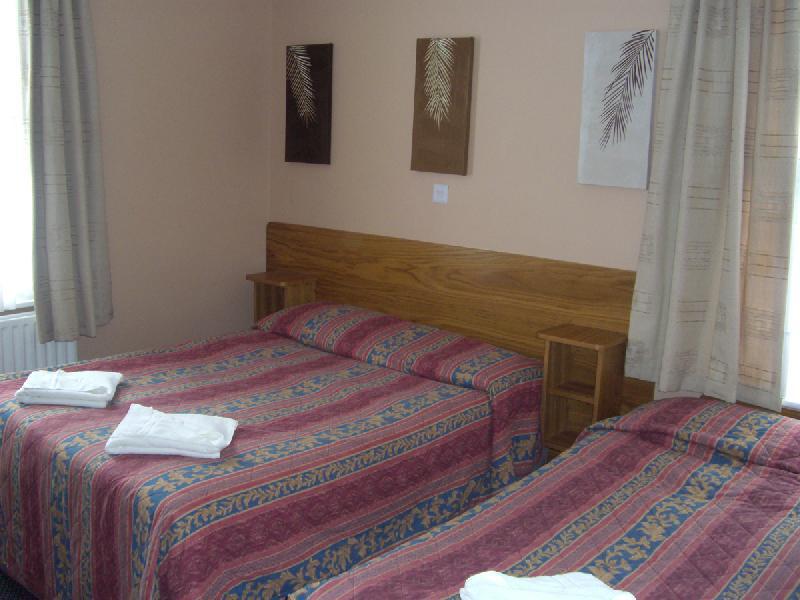 65 Hotel Londres