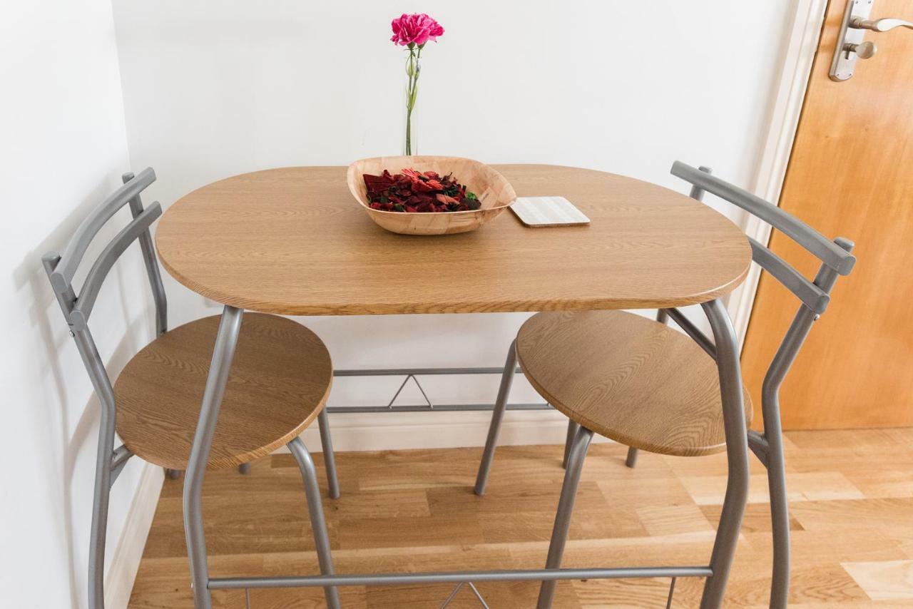 Apartamento Centra Wharf Londres