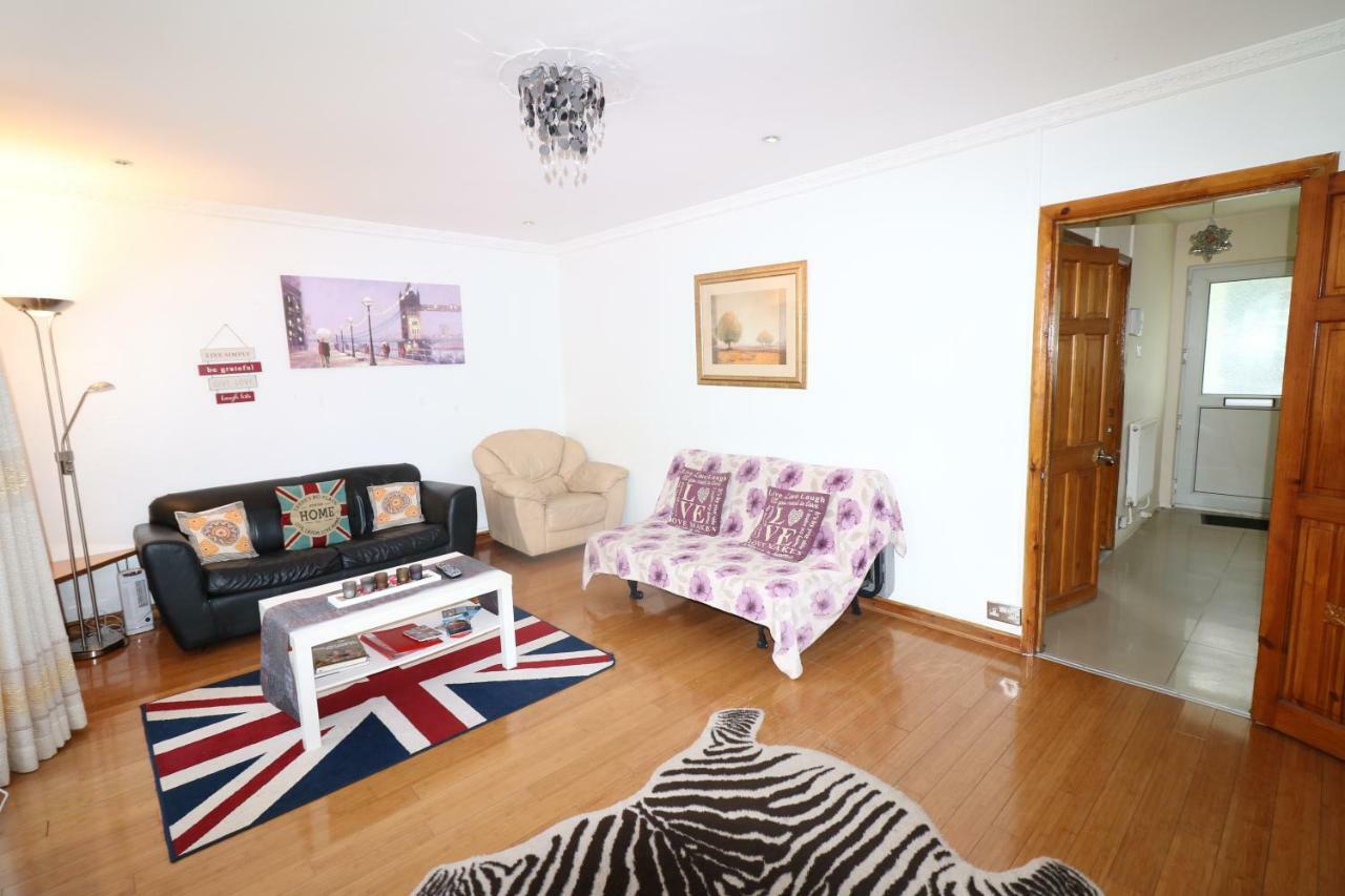 Holiday home Abbey Private House With Lovely Garden London