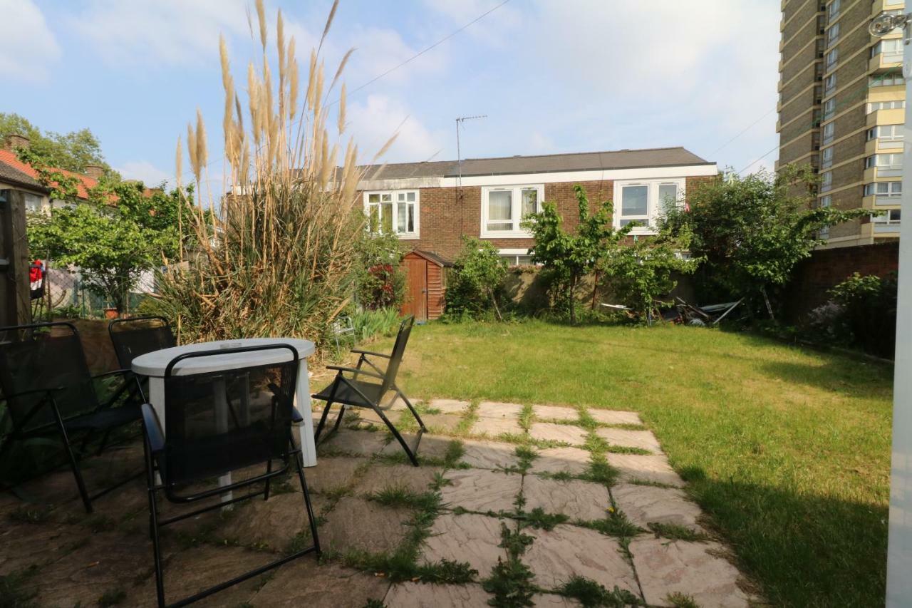 Holiday home Abbey Private House With Lovely Garden London
