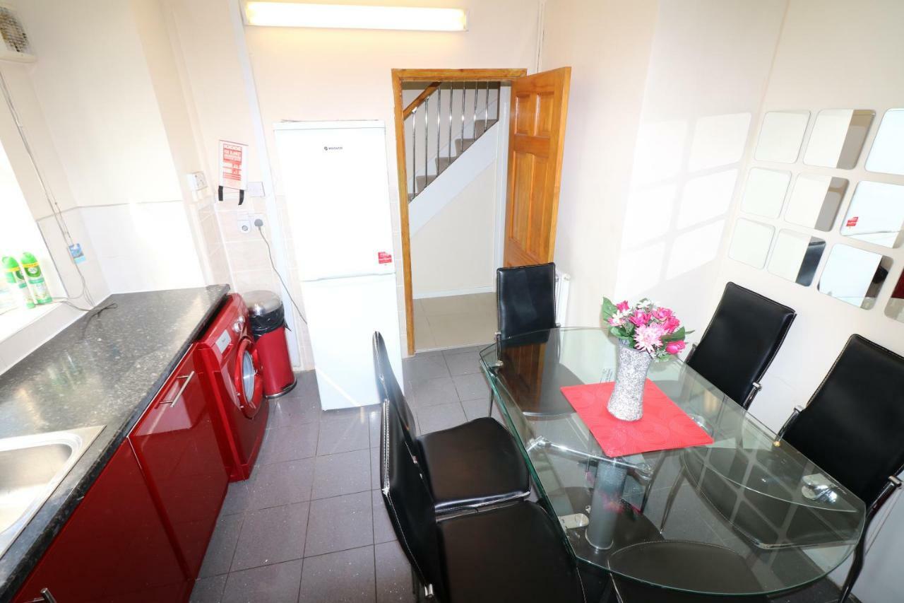 Abbey Private House With Lovely Garden London