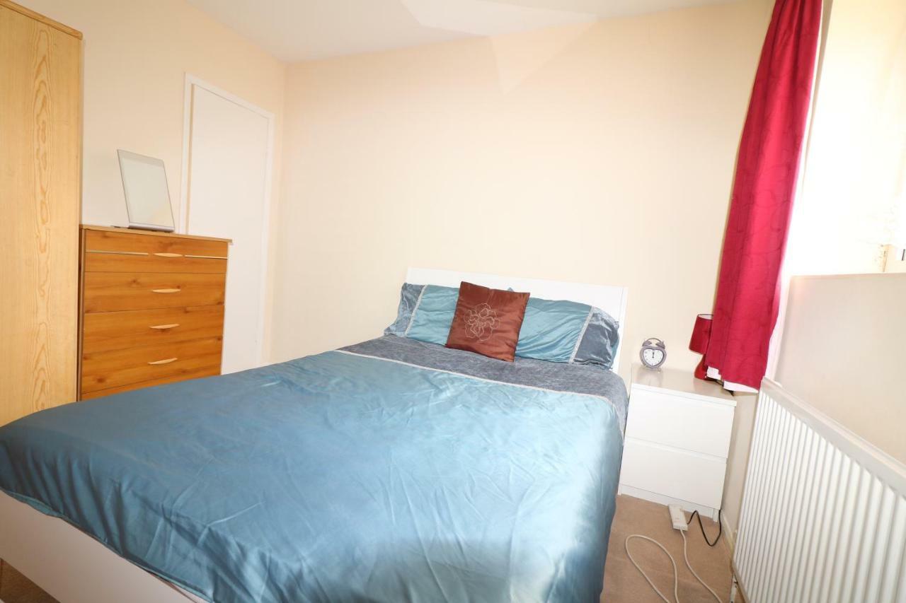 Abbey Private House With Lovely Garden Holiday home London