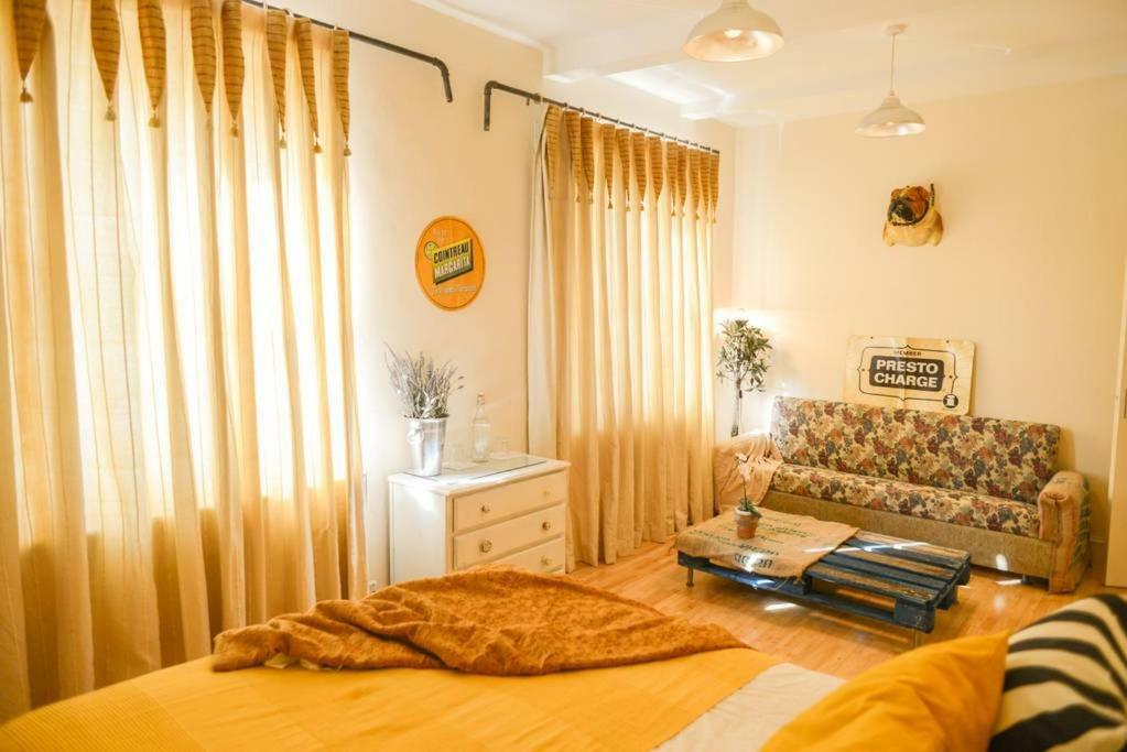 London's East End 2 Bedroom London