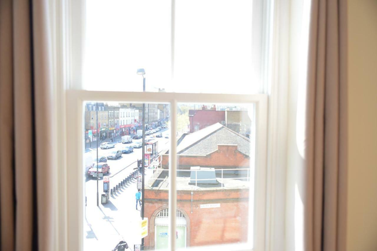 Apartment London's East End 2 Bedroom London