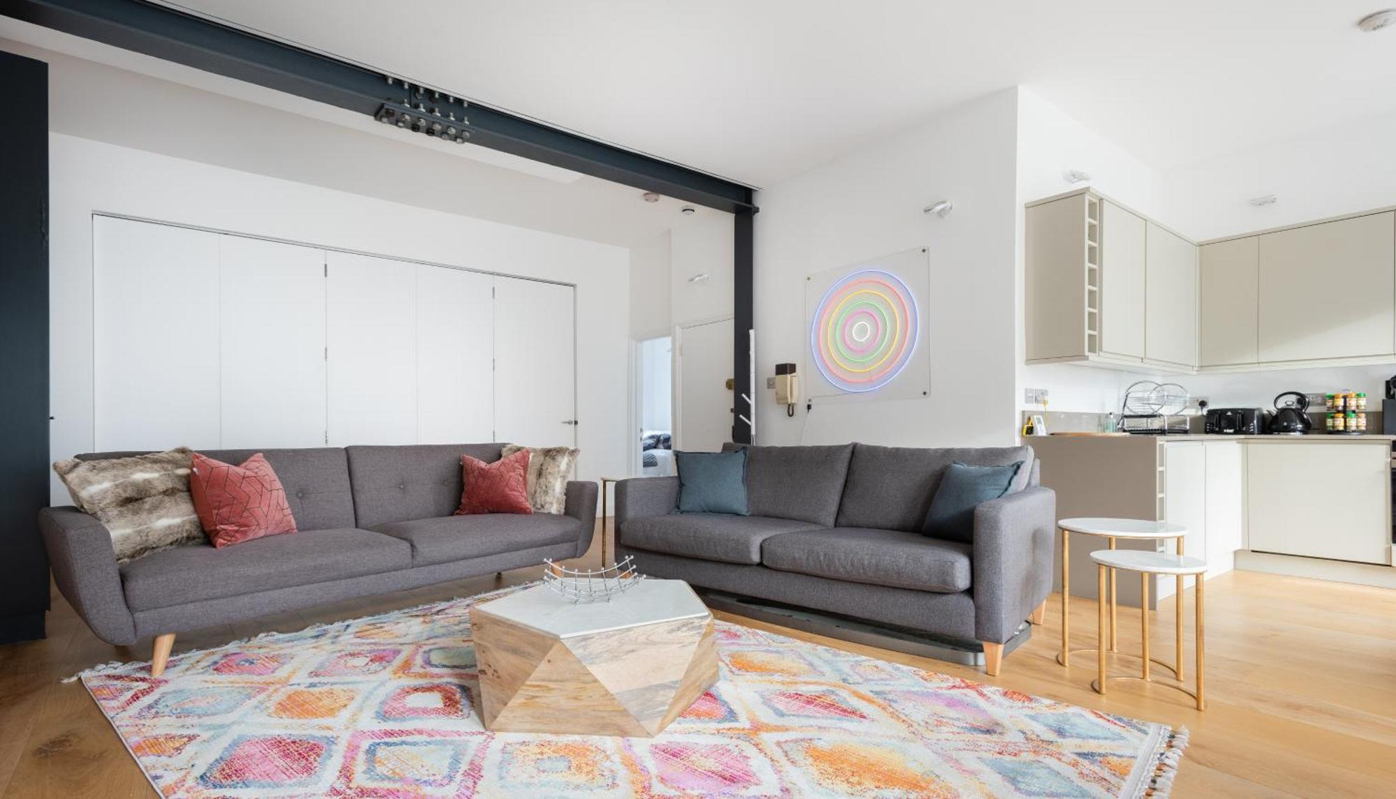 The Notting Hill Nook - Bright & Quiet 2bdr Apartment