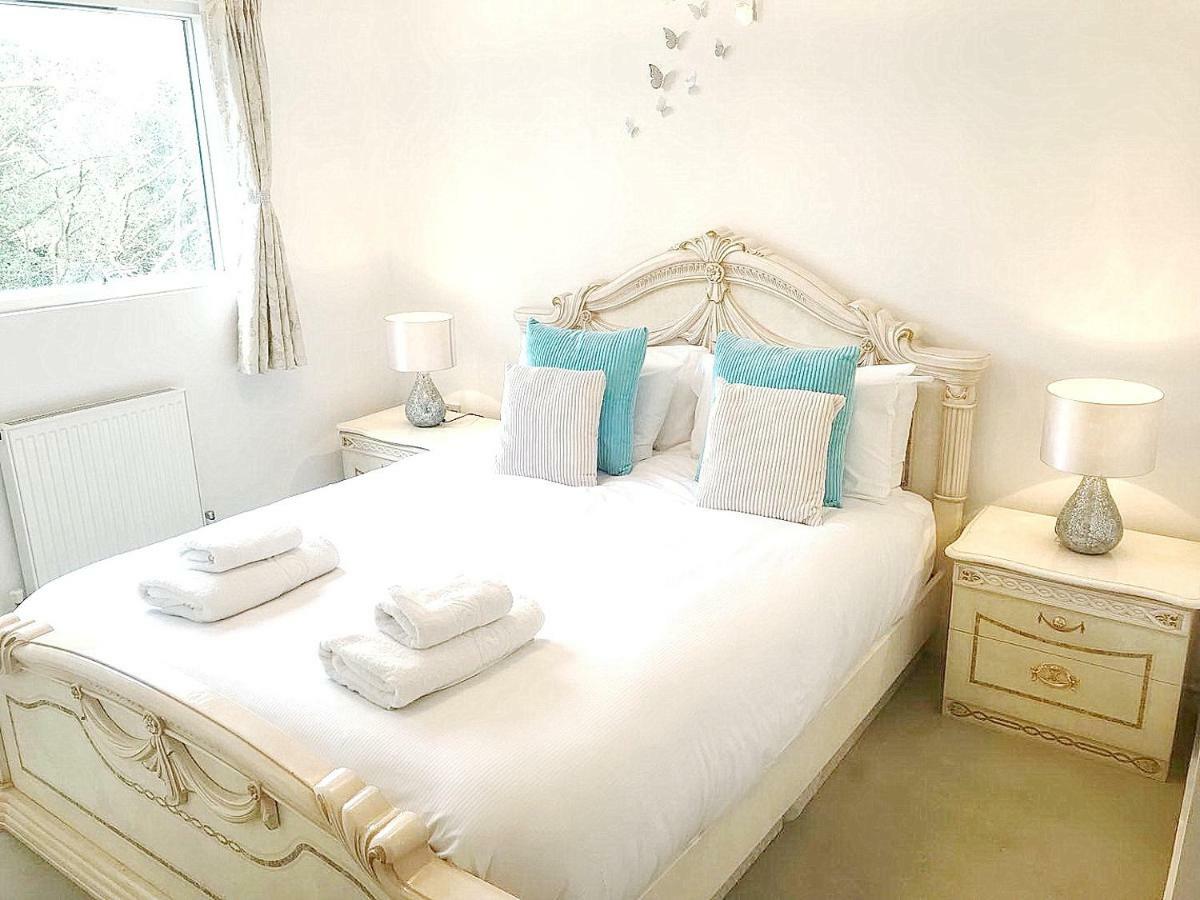 New 1 Bedroom 1 Bath Flat Next To Greenwich Park And O2 Arena To Host Max 5 Guests