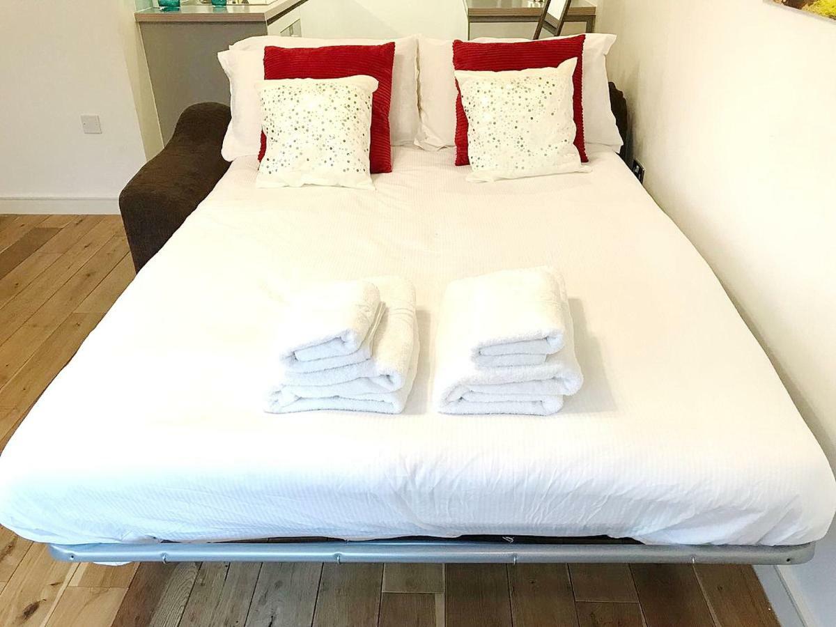 New 1 Bedroom 1 Bath Flat Next To Greenwich Park And O2 Arena To Host Max 5 Guests Apartment