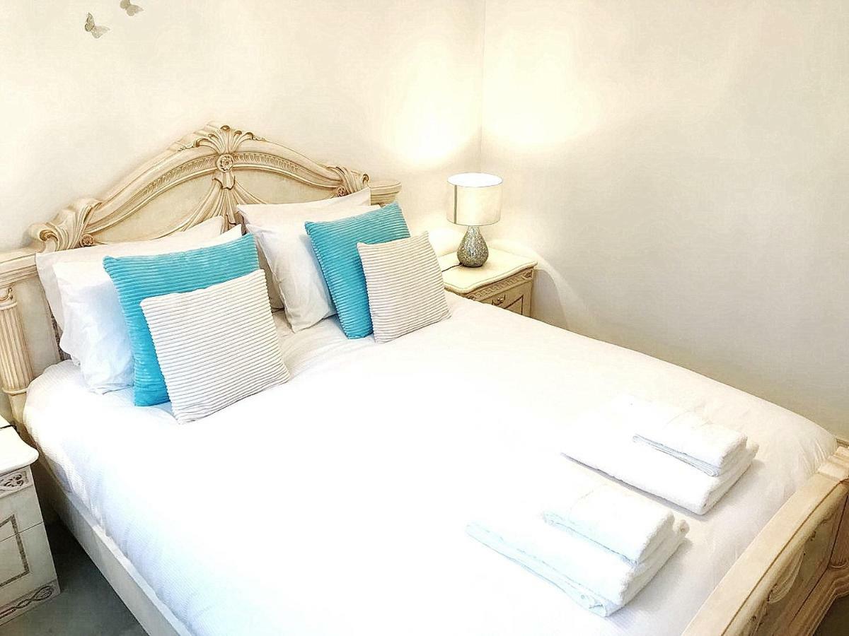 New 1 Bedroom 1 Bath Flat Next To Greenwich Park And O2 Arena To Host Max 5 Guests London