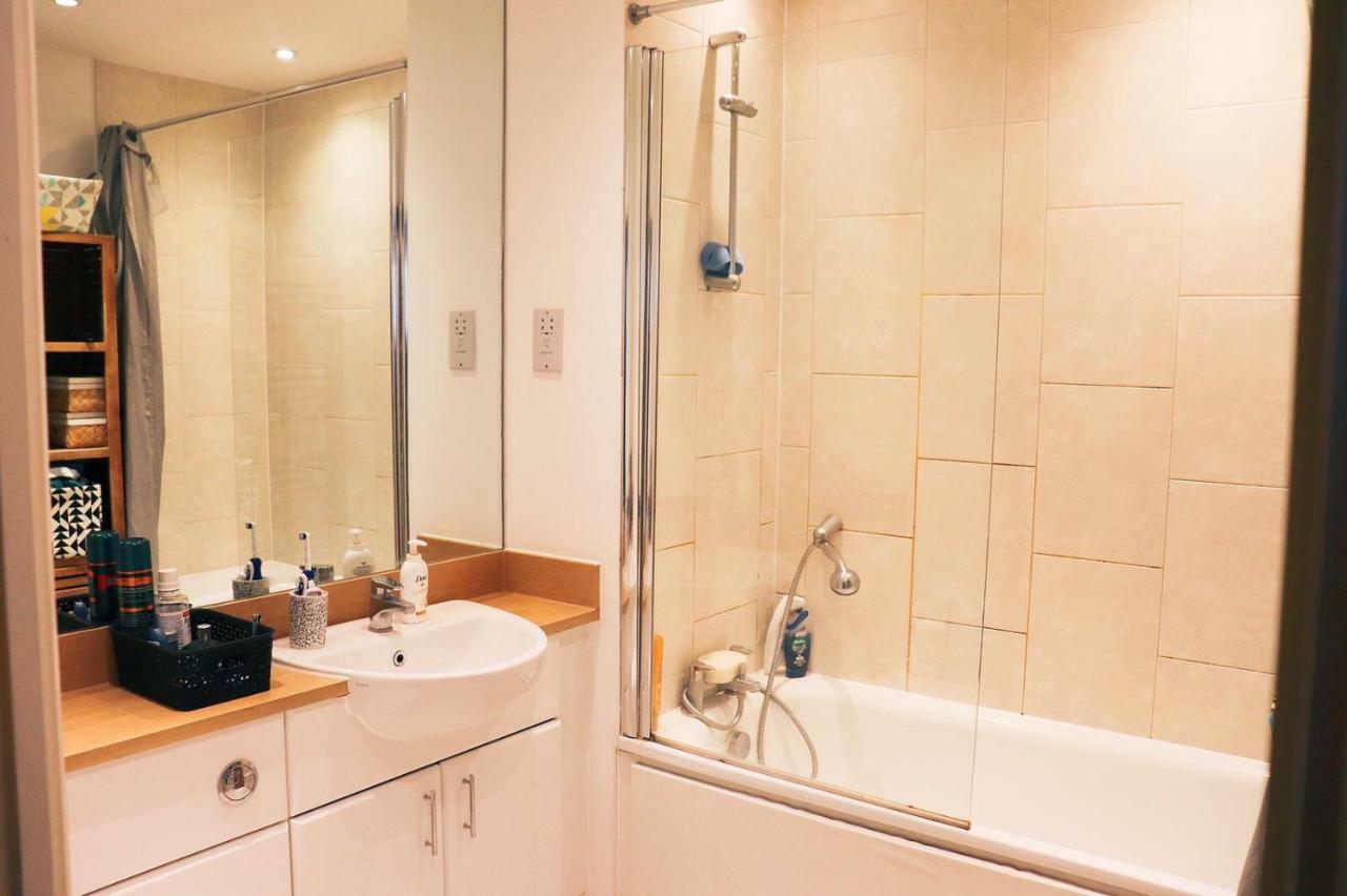 Premium Waterside London