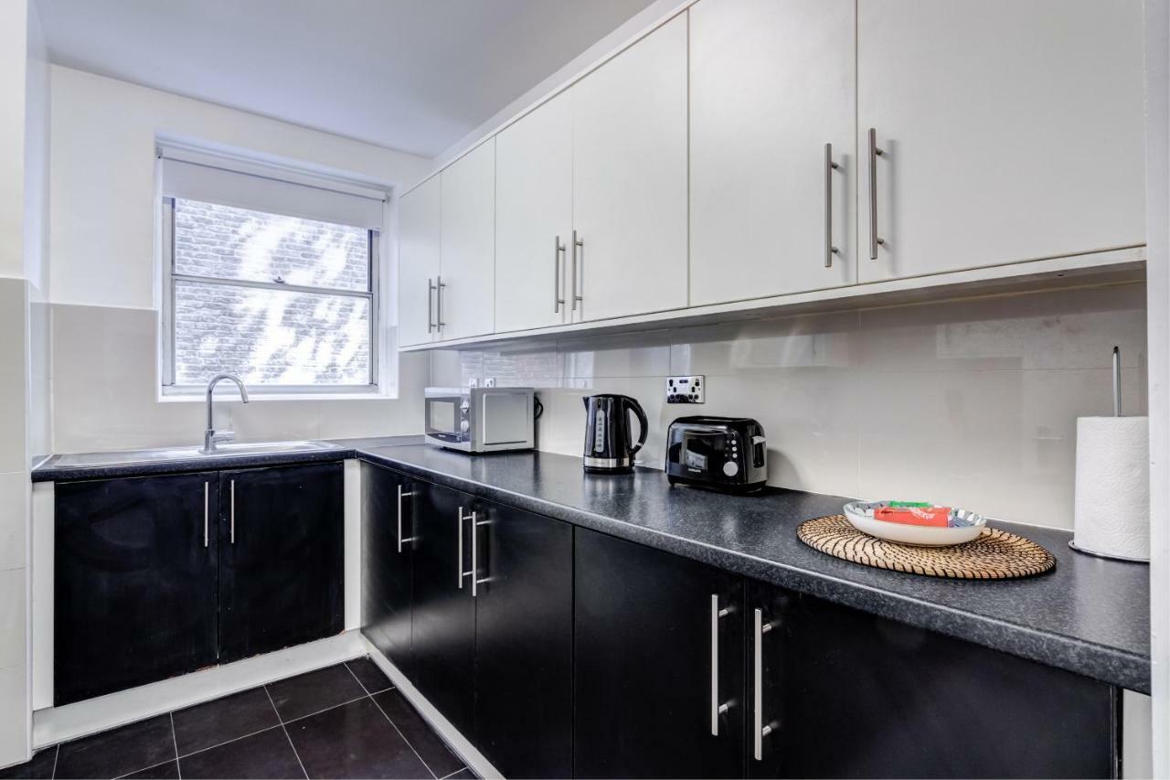 Sherborne Court 3* London