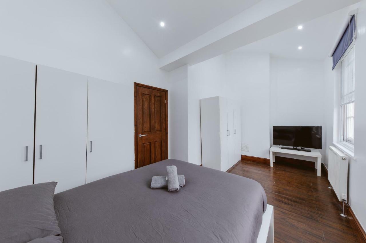 Regent Canal Apartment