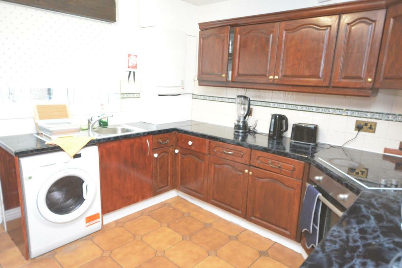 Ferienhaus Four Bedroom Townhouse 12 Minutes Walk To Excel Exhibition Centre *