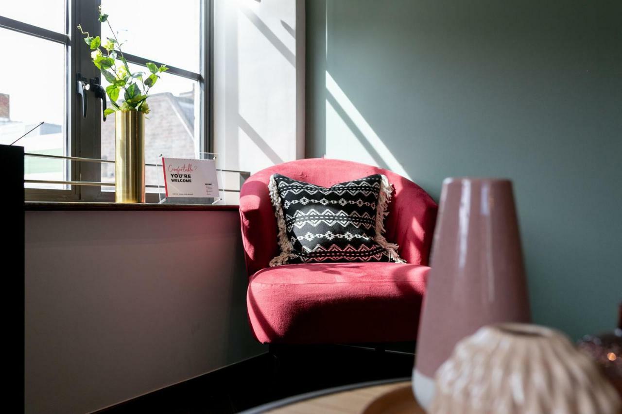 Luxury In Soho - Oxford Street Apartment