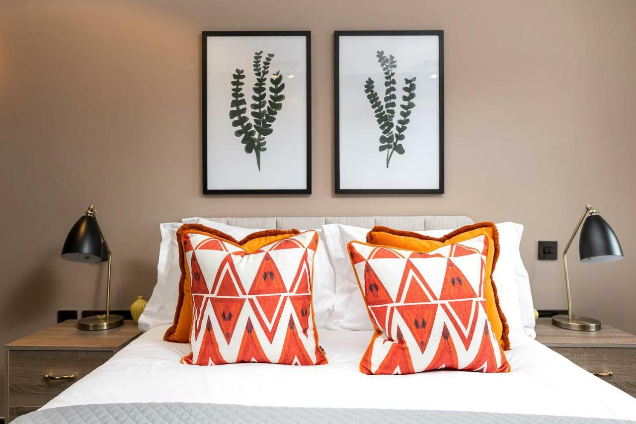 Luxury In Soho - Oxford Street Apartment *