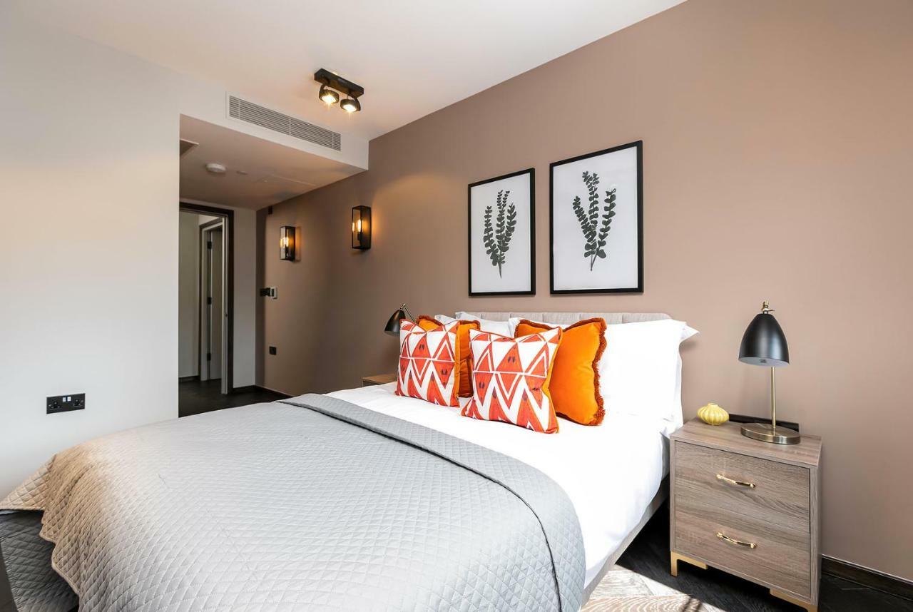 Luxury In Soho - Oxford Street Apartment *