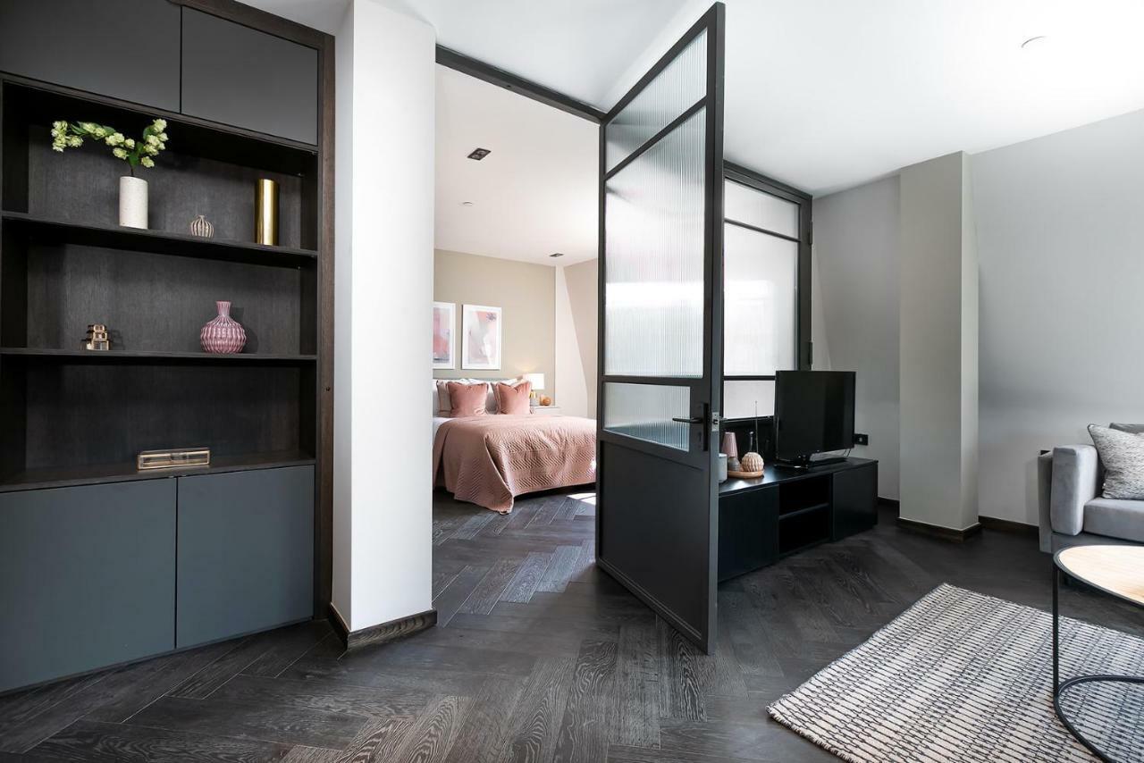 Luxury In Soho - Oxford Street Apartment London