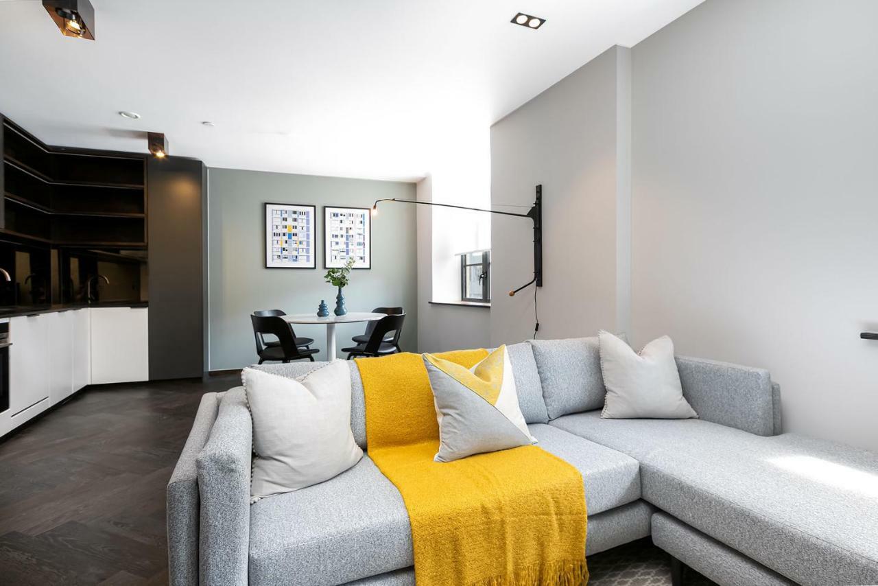 Luxury In Soho - Oxford Street Apartment London