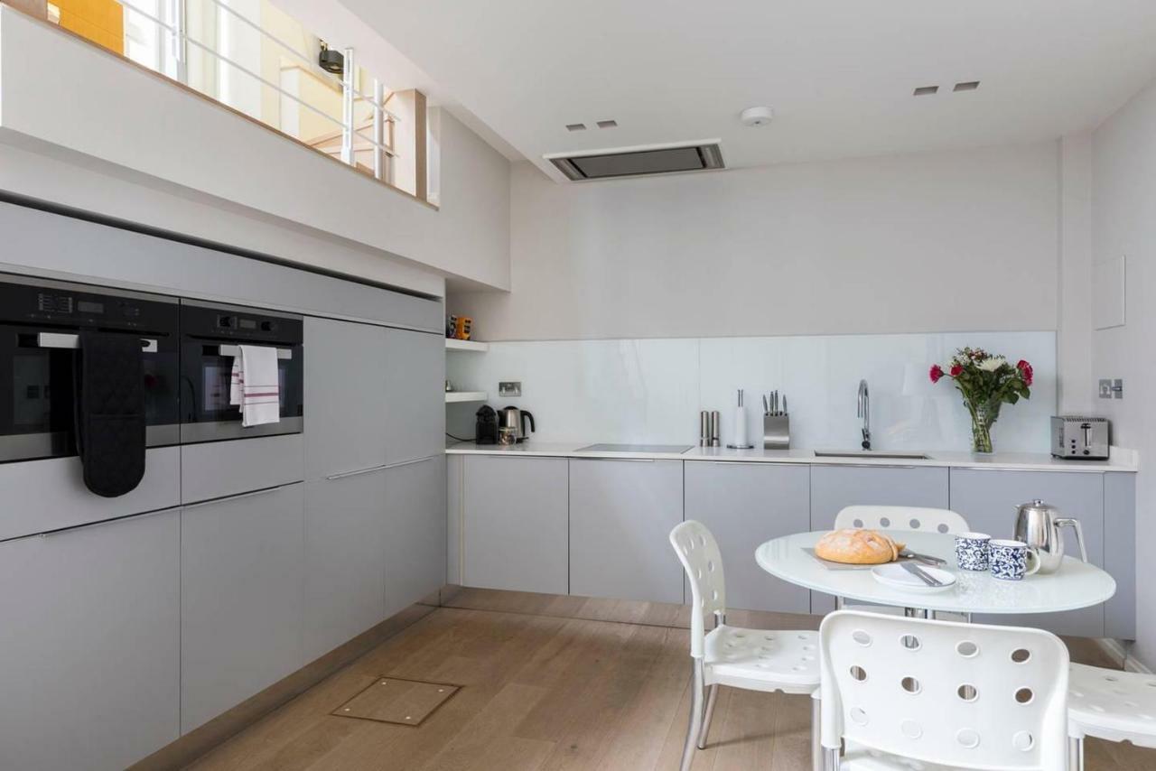 Luxury Modern Split Level 2br Covent Garden Apt Apartamento Londres