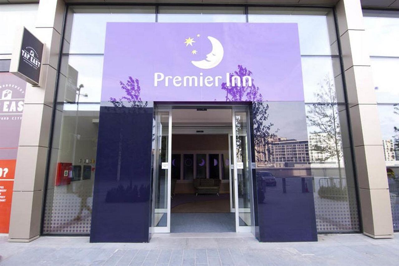Premier Stratford 3*