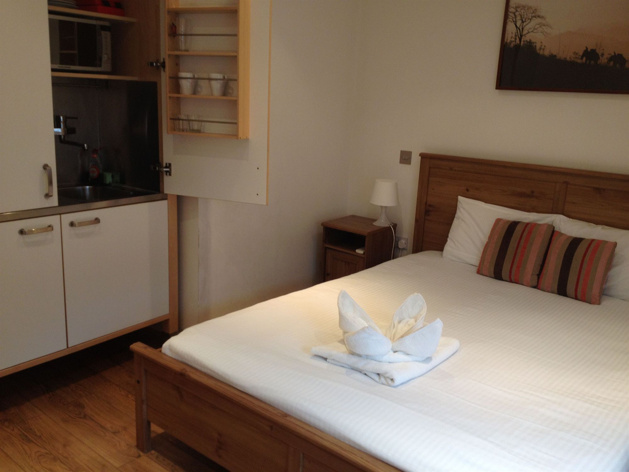 Nox West Hampstead
