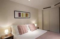 St Georges Wharf *