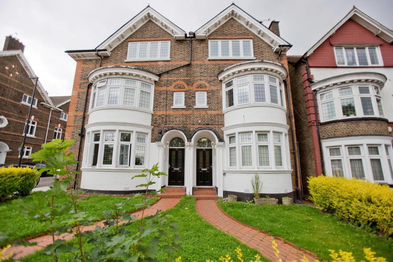 Apartment Stylist 17 Minutes To London