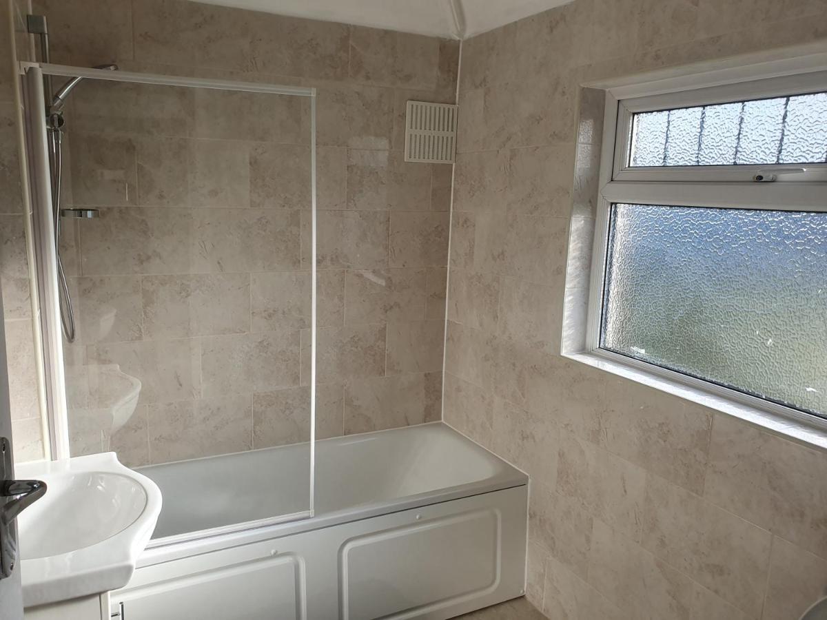 Holiday home Elegant House 10 Minutes Walk To Wembley Stadium *