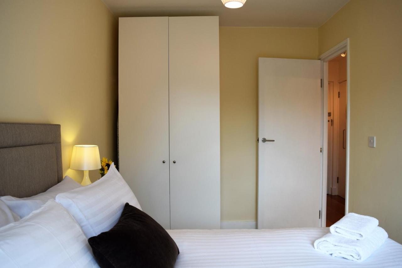 Apartment Splendid 1 Bed Flat In Stockwell, Sleeps 4 *
