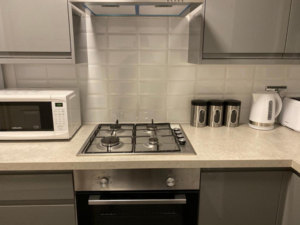 Apartment 20 @ Excel *