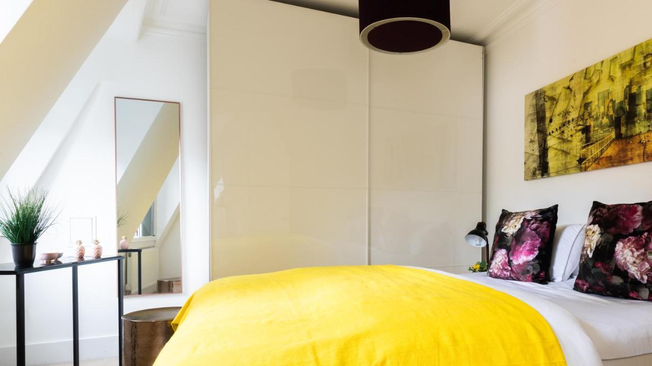 Phenomenal 5bedroom Design House For Nomads Xxl Groups Apartment