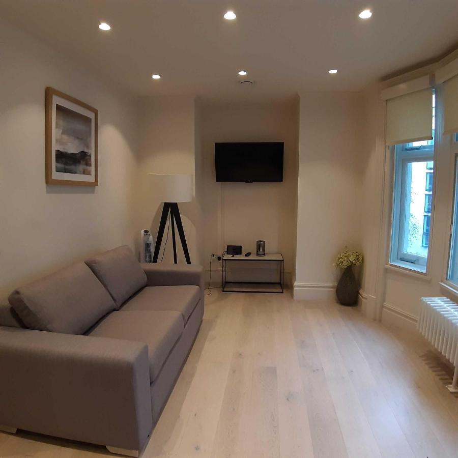 Apartment Stayo Exeter Street London