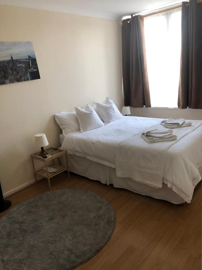 Apartment Splendid 2 Bedroom In Shepherd's Bush