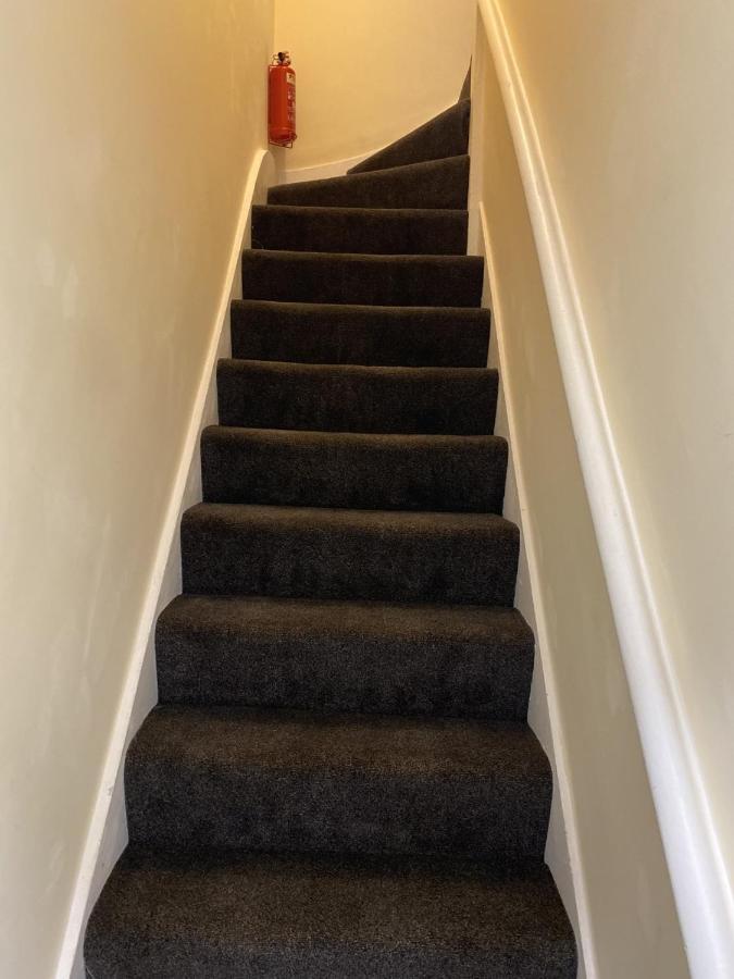 20 @ Excel Apartment *