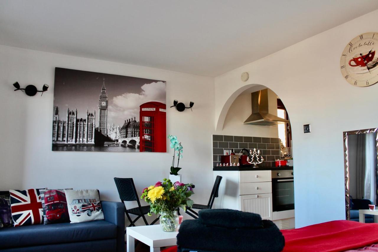 Tobacco Dock Studio * London