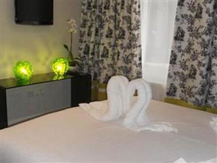Nox Olympia 4* London