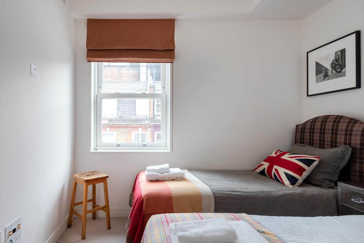 Rock Paper Scissors Apartment *