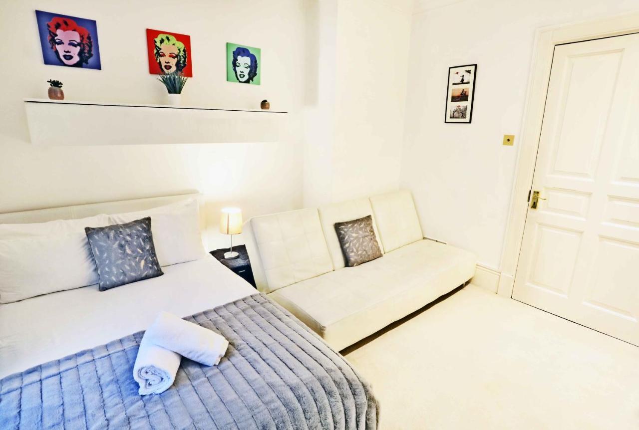 Piccadilly Circus Suites Apartment *