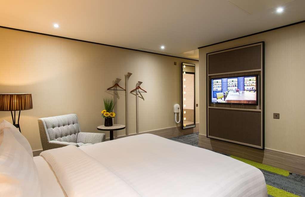 Aerotel Heathrow London